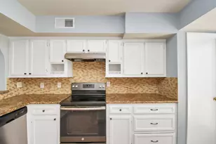 11730 Zarroll Dr, Houston, TX 77099 - Photo 11