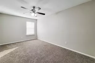 3926 W Lindbergh Ct, Baytown, TX 77521 - Photo 13