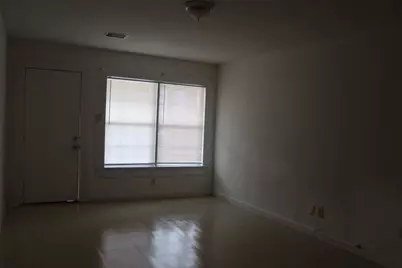 5726 Gardendale Drive, Houston, TX 77092 - Photo 7