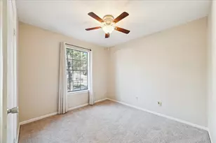 22 Camberwell Ct, The Woodlands, TX 77380 - Photo 15