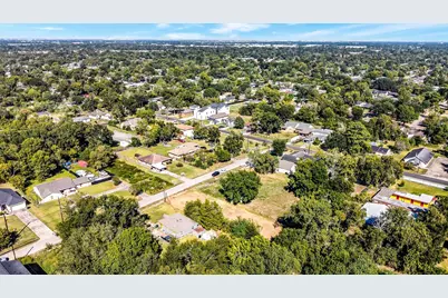 5142 Clover Street, Houston, TX 77033 - Photo 7