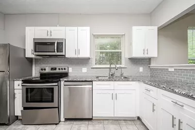 4137 Galesburg St, Houston, TX 77051 - Photo 7