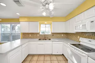 2623 Sugar Mill Dr, Sugar Land, TX 77479 - Photo 31