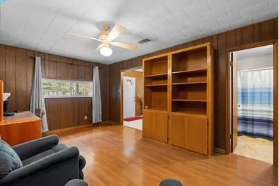 8113 White Avenue, Hitchcock, TX 77563 - Photo 5