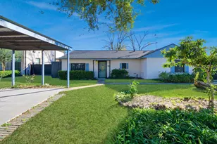 1404 Aldrich St, Houston, TX 77055 - Photo 1