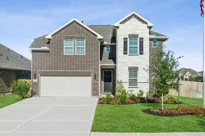 901 Kingwood Drive, League City, TX 77573 - Photo 1