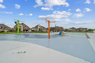 901 Kingwood Dr, League City, TX 77573 - Photo 35