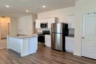 31238 Williams Lndg St, Waller, TX 77484 - Photo 3