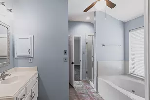 10407 Linecamp Dr, Houston, TX 77064 - Photo 21