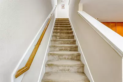 16107 Sweetwater Fields Lane #B1, Tomball, TX 77377 - Photo 17