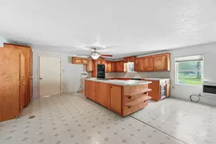 2163 County Rd 6026, Dayton, TX 77535 - Photo 9