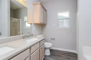 985 Oak Falls Dr, Conroe, TX 77378 - Photo 11
