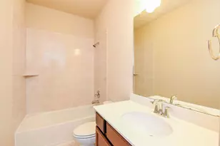 8413 Water Oak Pass Dr, Houston, TX 77055 - Photo 23