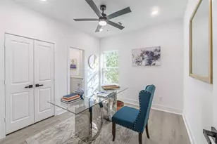 7806 Comal St, Houston, TX 77051 - Photo 17