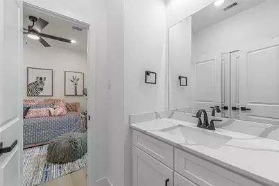 7806 Comal Street #B, Houston, TX 77051 - Photo 21