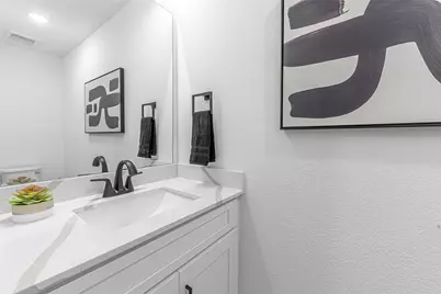 7806 Comal Street #B, Houston, TX 77051 - Photo 9