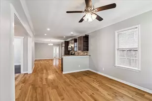 738 E 28th St, Houston, TX 77009 - Photo 5