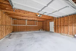 738 E 28th St, Houston, TX 77009 - Photo 19