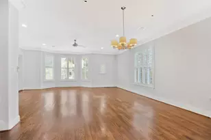 2015 McClendon St, Houston, TX 77030 - Photo 19