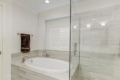 2015 McClendon Street, Houston, TX 77030 - Photo 19