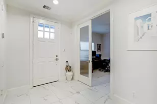 2015 McClendon St, Houston, TX 77030 - Photo 5