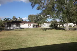 415 Co Rd 105, Devers, TX 77538 - Photo 5