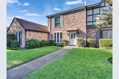 1320 Town Circle #1, Baytown, TX 77520 - Photo 7