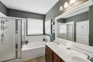 8739 Sunrise Canter Dr, Tomball, TX 77375 - Photo 15