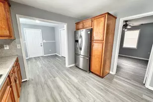 2633 Hollis St, Houston, TX 77093 - Photo 9