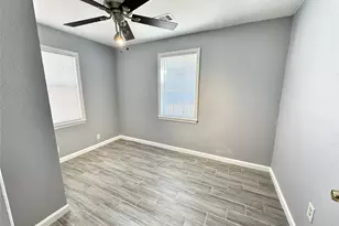 2633 Hollis St, Houston, TX 77093 - Photo 17