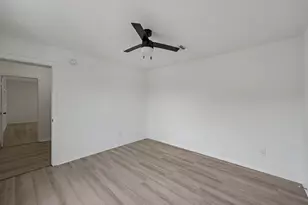 11910 Lois Ln, Pinehurst, TX 77362 - Photo 27