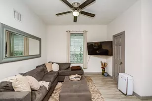 2018 Fulton St, Houston, TX 77009 - Photo 5
