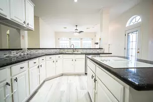 4503 Oak Valley Dr, Missouri City, TX 77459 - Photo 11