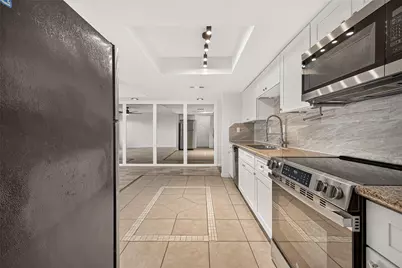 14777 Wunderlich Drive #409, Houston, TX 77069 - Photo 13