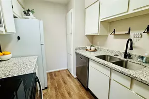 1900 Bay Area Blvd, Houston, TX 77058 - Photo 9