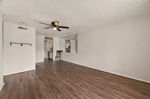1900 Bay Area Blvd, Houston, TX 77058 - Photo 9