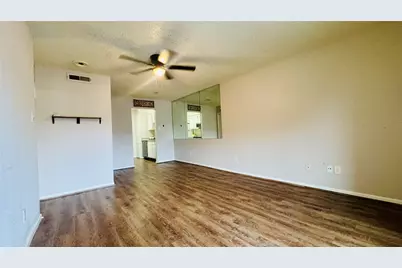 1900 Bay Area Boulevard #136, Houston, TX 77058 - Photo 3