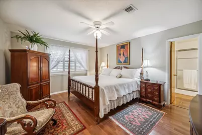 806 W Hacienda, Bellville, TX 77418 - Photo 11