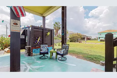 967 Meynig Dr, Crystal Beach, TX 77650 - Photo 35