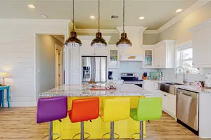 967 Meynig Dr, Crystal Beach, TX 77650 - Photo 7