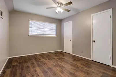 9631 Fairdale Lane, Houston, TX 77063 - Photo 15