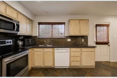 7503 Wovenwood Lane, Houston, TX 77041 - Photo 11