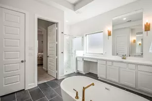 208 Twinflower Trl Ct, Conroe, TX 77318 - Photo 21