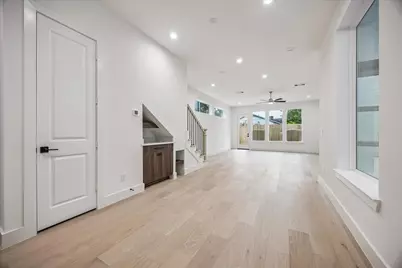 5339 Larkin Street, Houston, TX 77007 - Photo 11