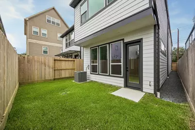 5339 Larkin Street, Houston, TX 77007 - Photo 37