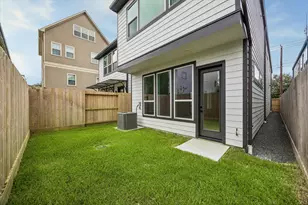 5339 Larkin St, Houston, TX 77007 - Photo 37