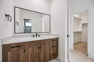5339 Larkin St, Houston, TX 77007 - Photo 25