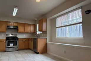 13715 Audra Ln, Houston, TX 77083 - Photo 5