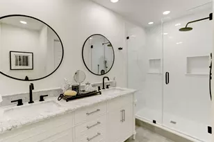 4135 Breakwood Dr, Houston, TX 77025 - Photo 15