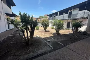 5123 Del Monte Dr, Houston, TX 77056 - Photo 1